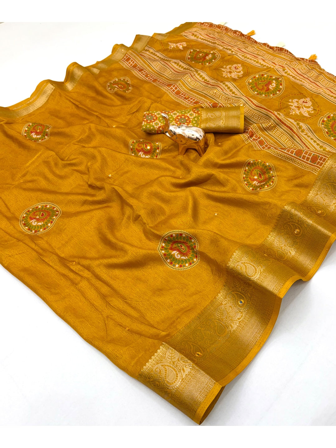 Peachmode Mustard Benny Cotton Saree With Aari Mirror Work And Jacquard Border - Image 3