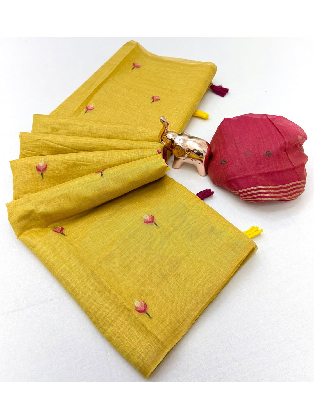 Peachmode Mustard Rumali Cotton Saree With Jacquard Butta And Lotus Print Pallu - Image 3