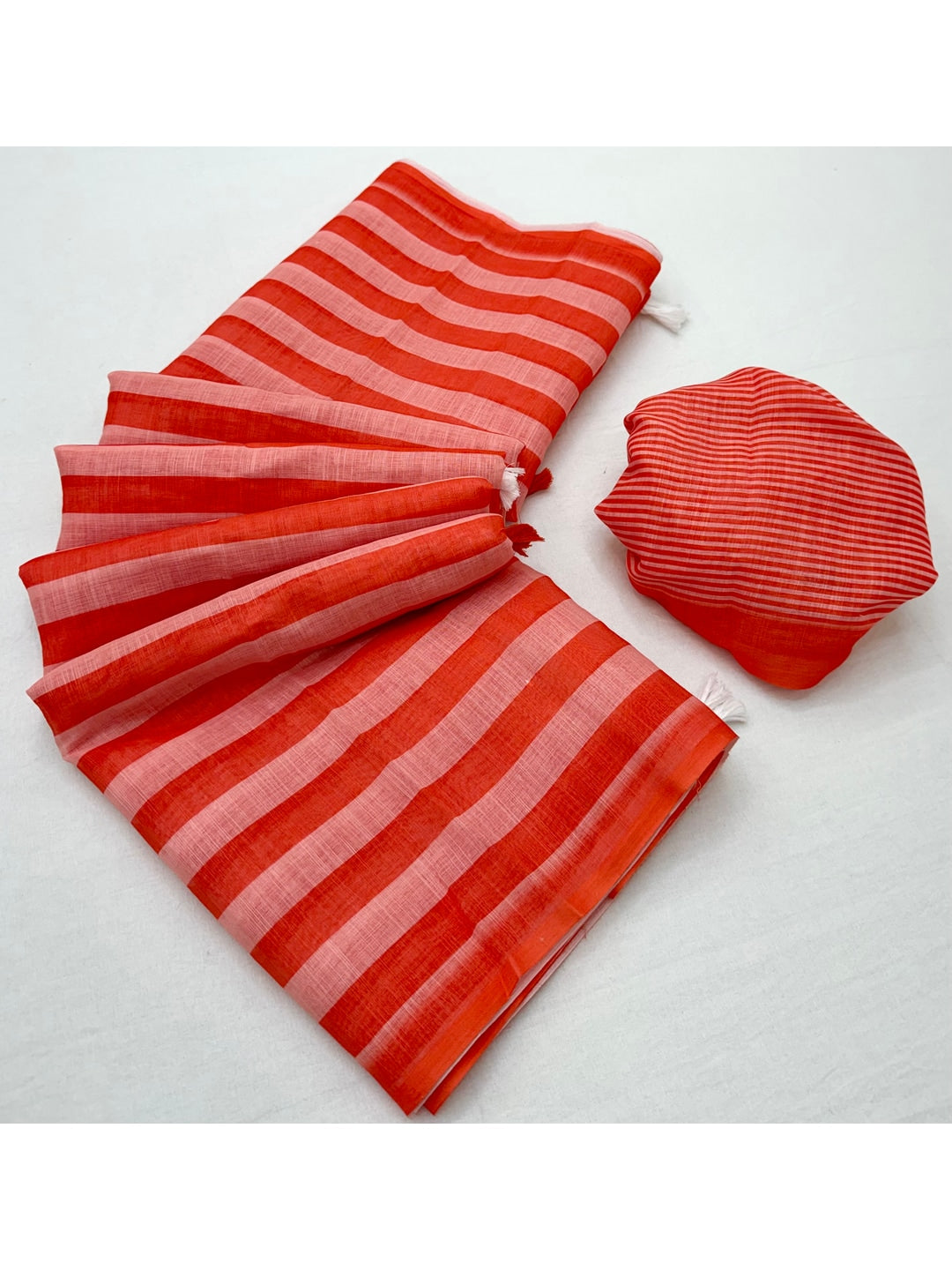 Peachmode Red Striped Linen Saree With Zari Border - Image 4