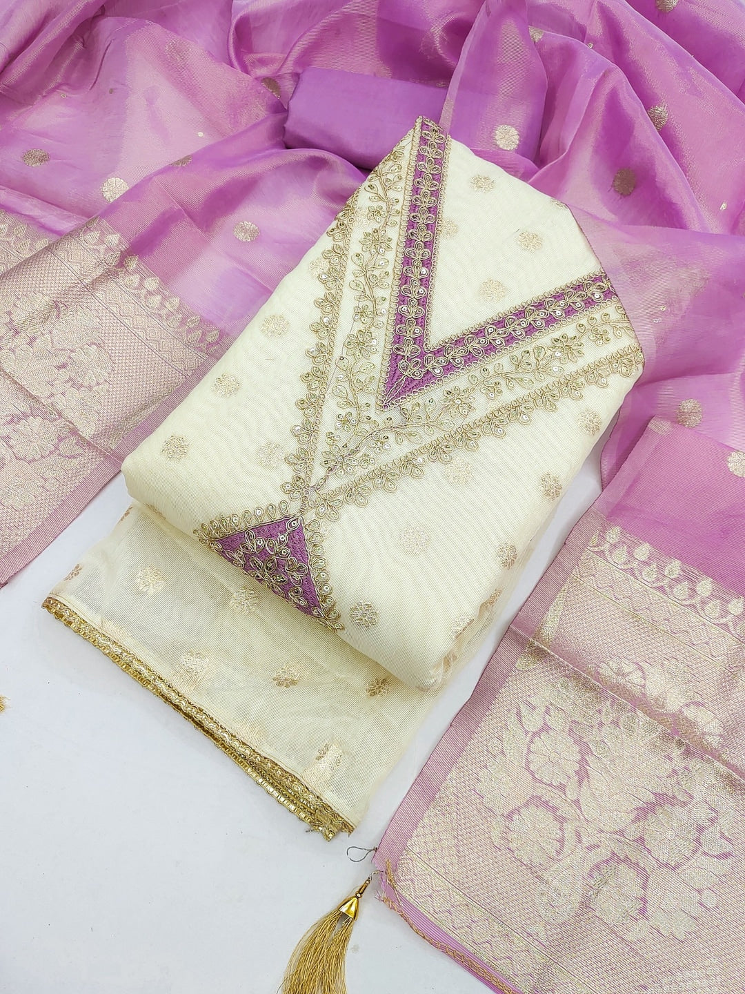 Peachmode Lavender Butti Weaving Shimmer Unstitched Dress Material With V-Neck Thread And Cording Embroidery - Image 2