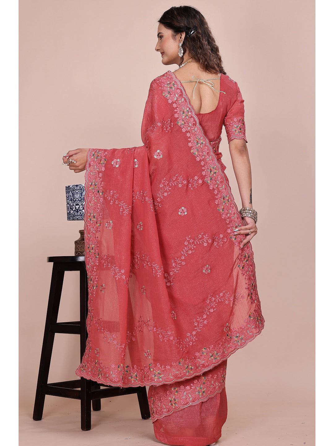 Peachmode Coral Embroidered Crunchy Chiffon Saree - Image 4