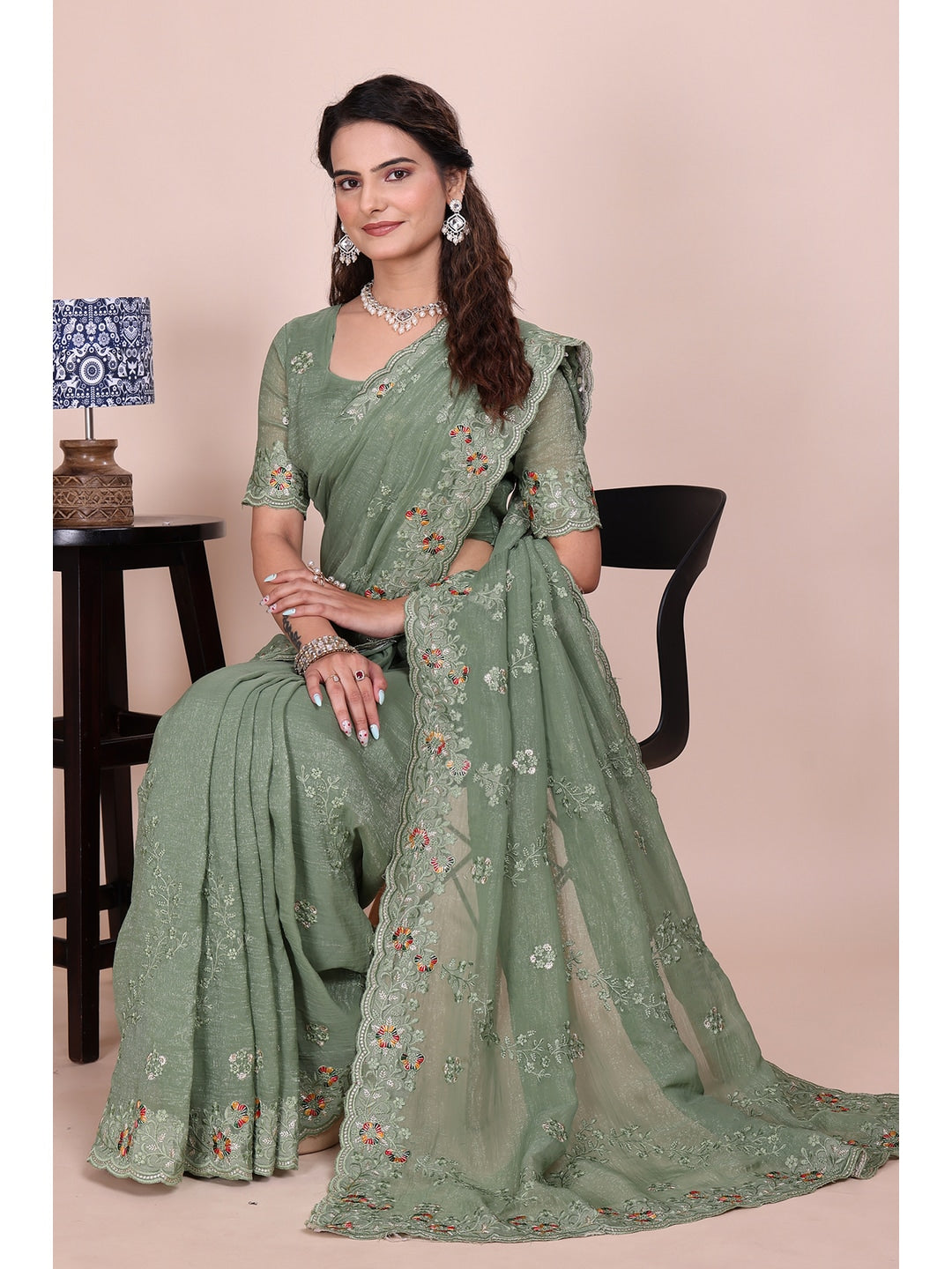 Peachmode Green Embroidered Crunchy Chiffon Saree - Image 2