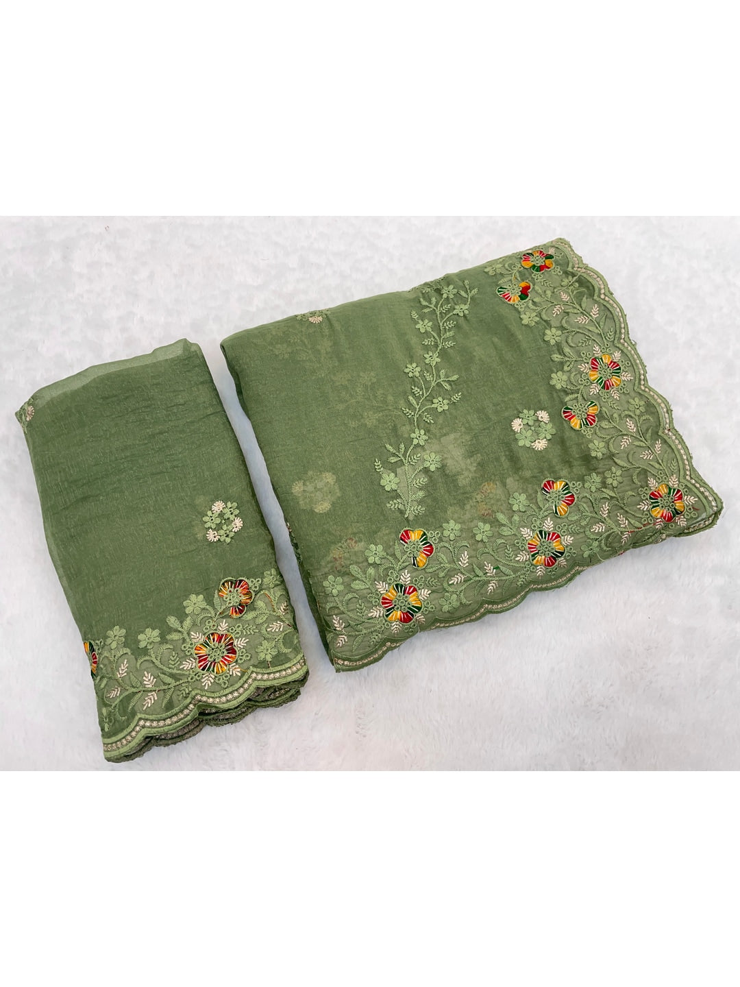 Peachmode Green Embroidered Crunchy Chiffon Saree - Image 5