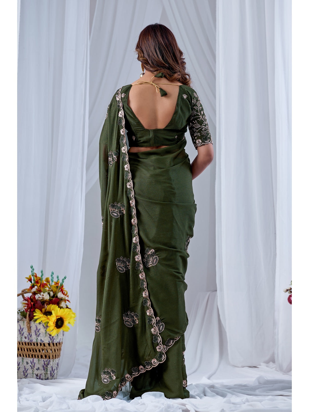 Peachmode Mehndi Embroidered Star Georgette Saree - Image 4