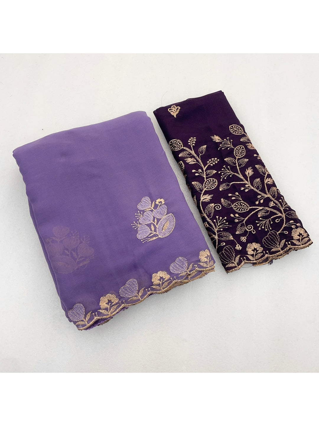 Peachmode Lavender Embroidered Star Georgette Saree - Image 5
