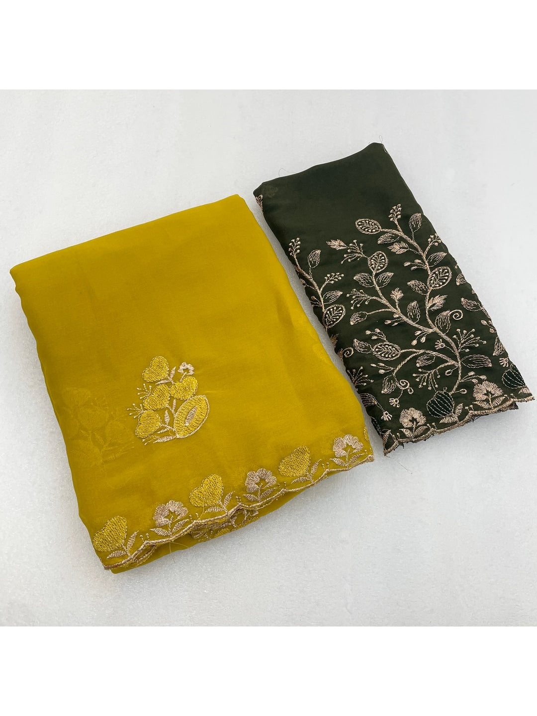 Peachmode Yellow Embroidered Star Georgette Saree - Image 5