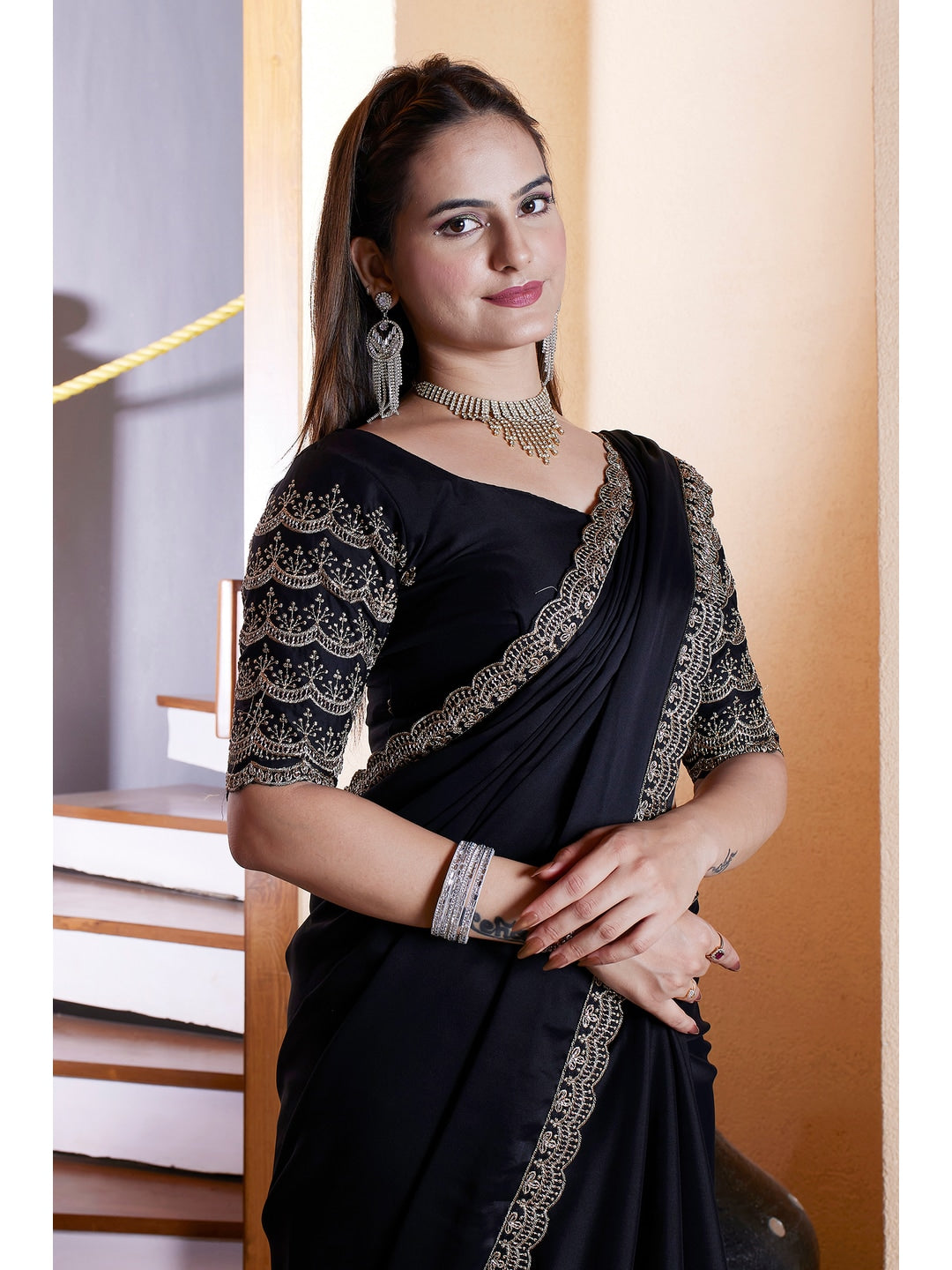 Peachmode Black Embroidered Border Rangoli Silk Saree - Image 3