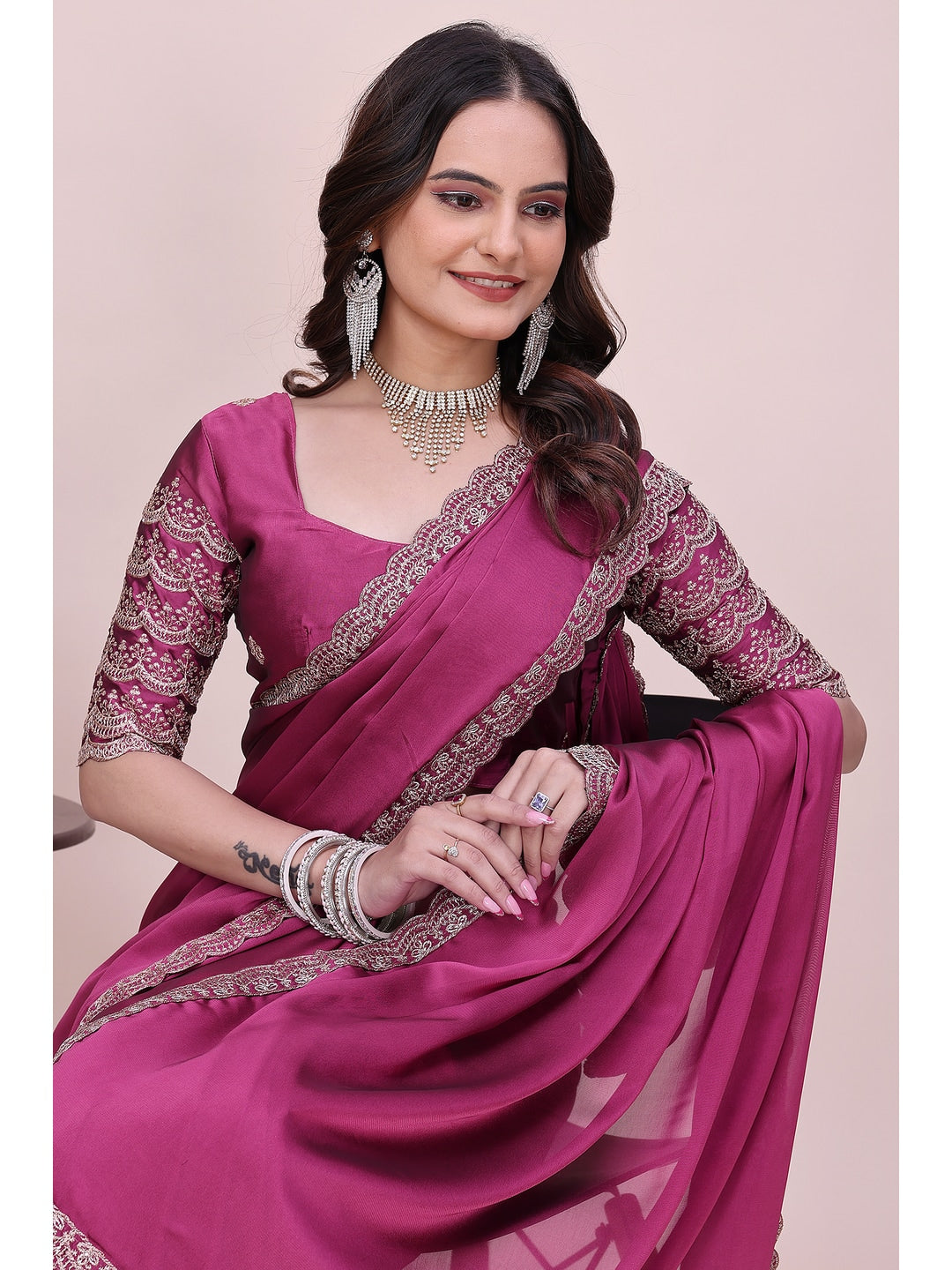 Peachmode Magenta Embroidered Border Rangoli Silk Saree - Image 3