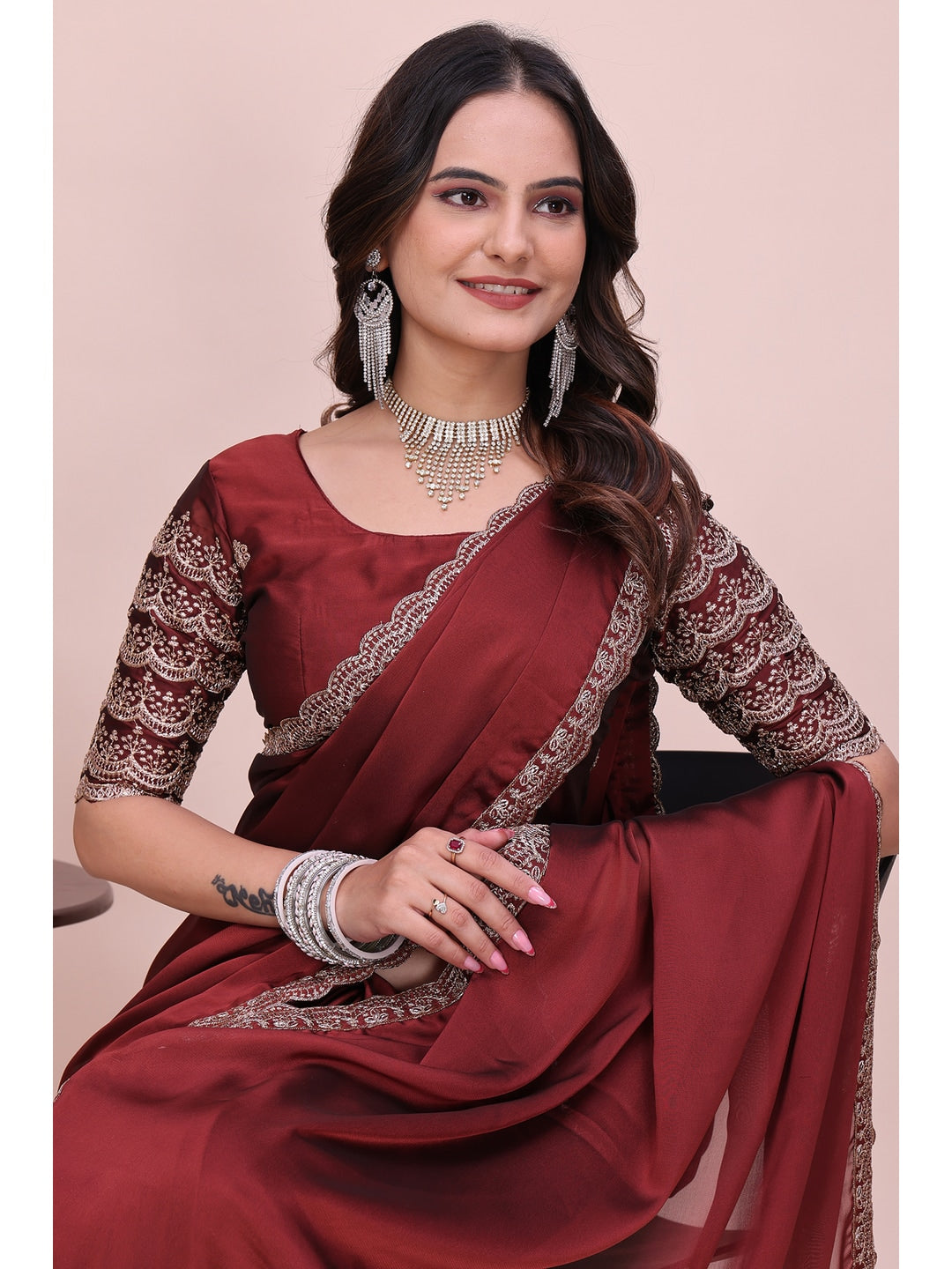 Peachmode Maroon Embroidered Border Rangoli Silk Saree - Image 3