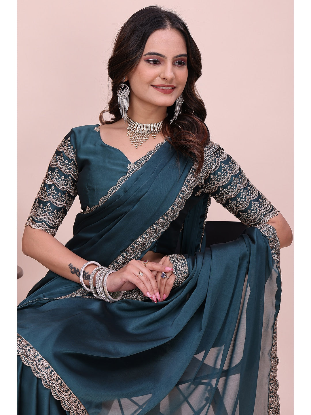 Peachmode Teal Embroidered Border Rangoli Silk Saree - Image 3