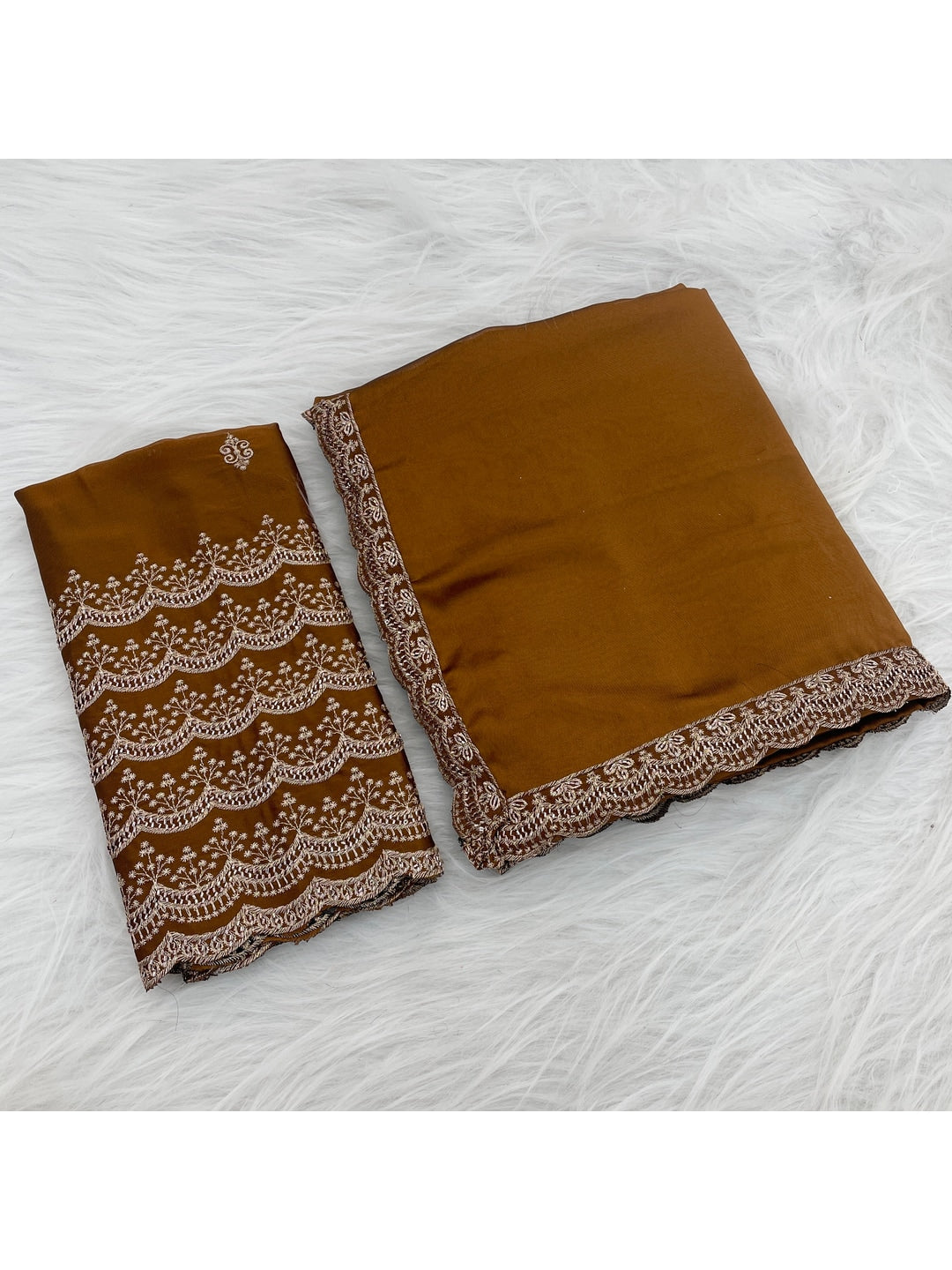 Peachmode Mustard Embroidered Border Rangoli Silk Saree - Image 5