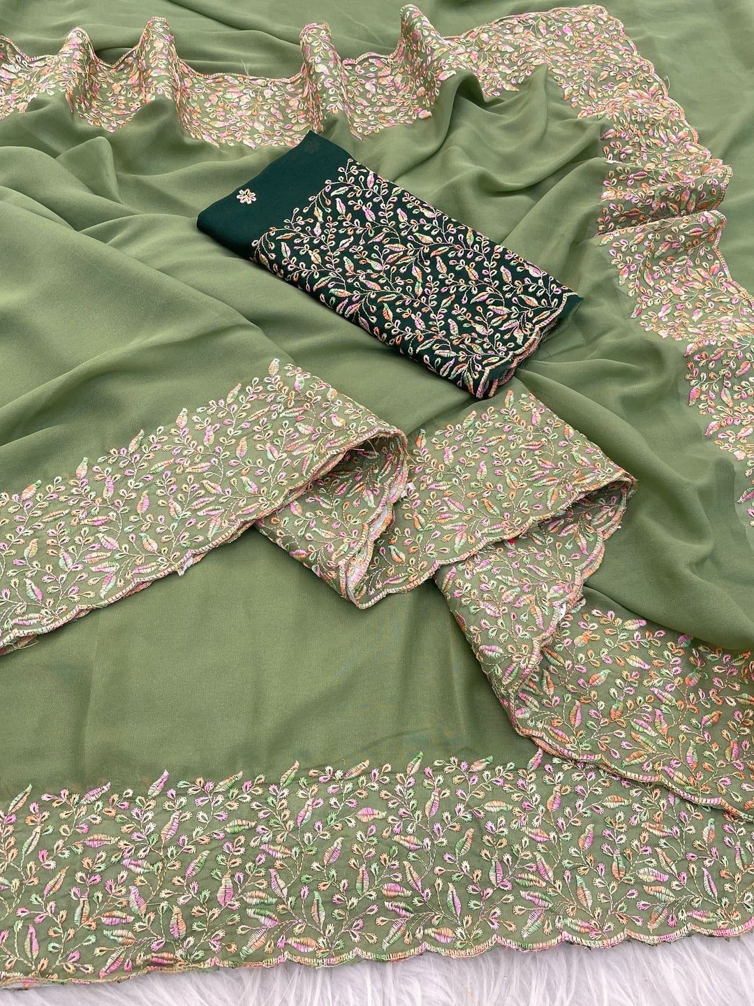 Peachmode Green Thread Work Star Georgette Saree - Image 5
