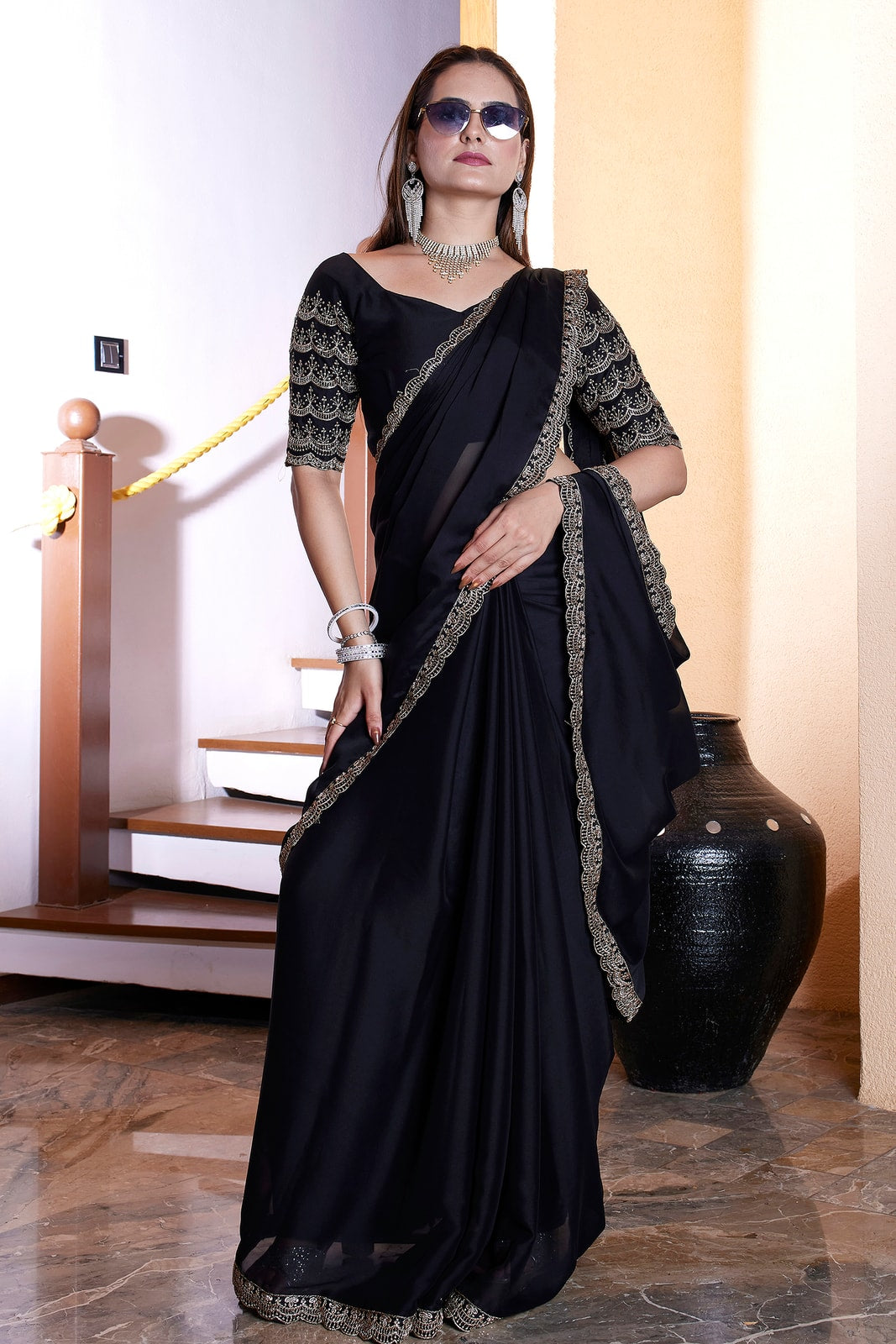 Peachmode Black Embroidered Border Rangoli Silk Saree - Image 5