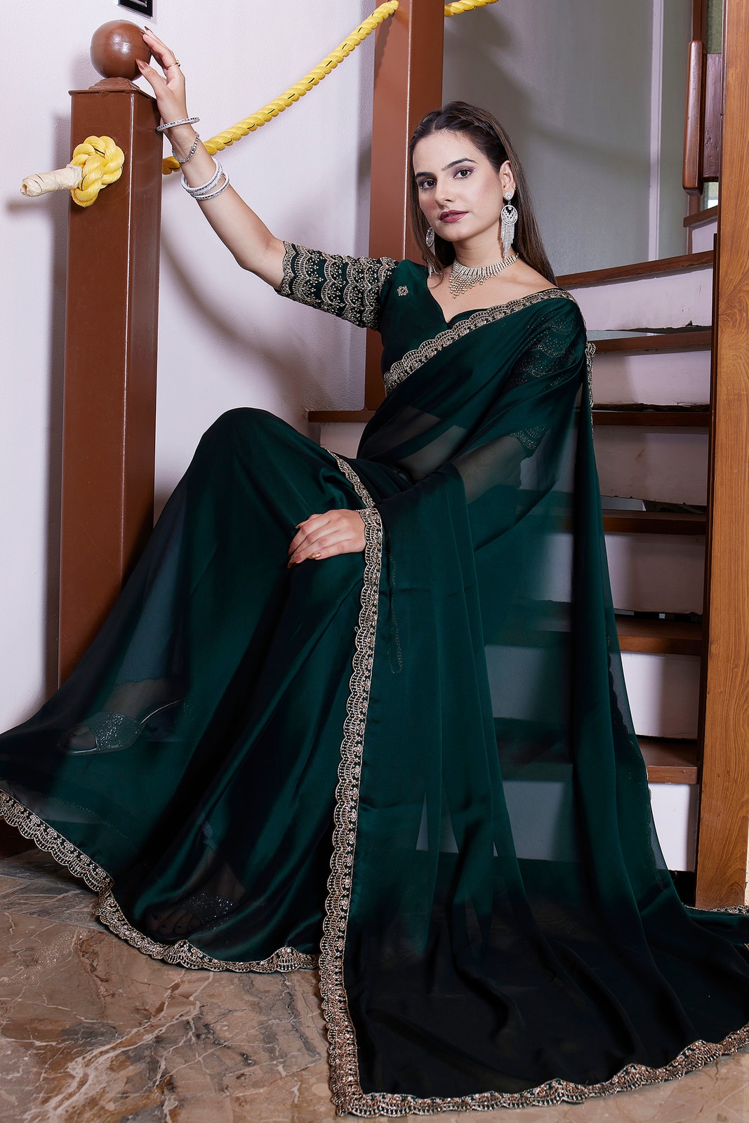 Peachmode Green Embroidered Border Rangoli Silk Saree - Image 5