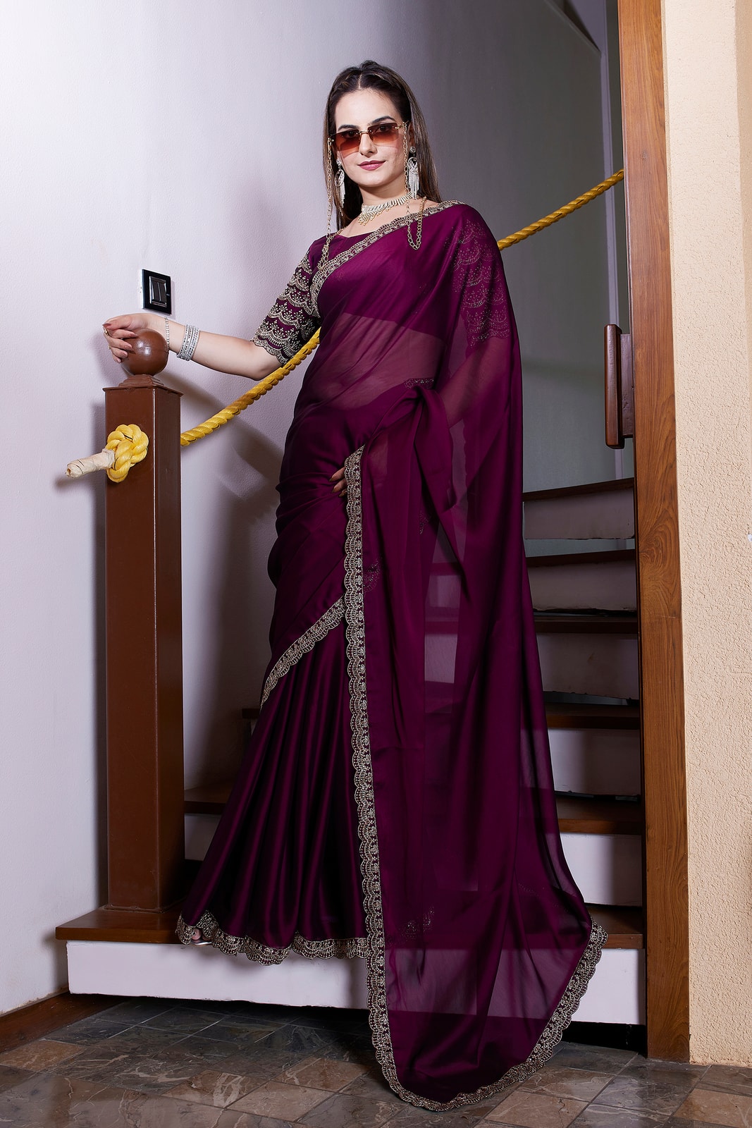 Peachmode Wine Embroidered Border Rangoli Silk Saree - Image 5