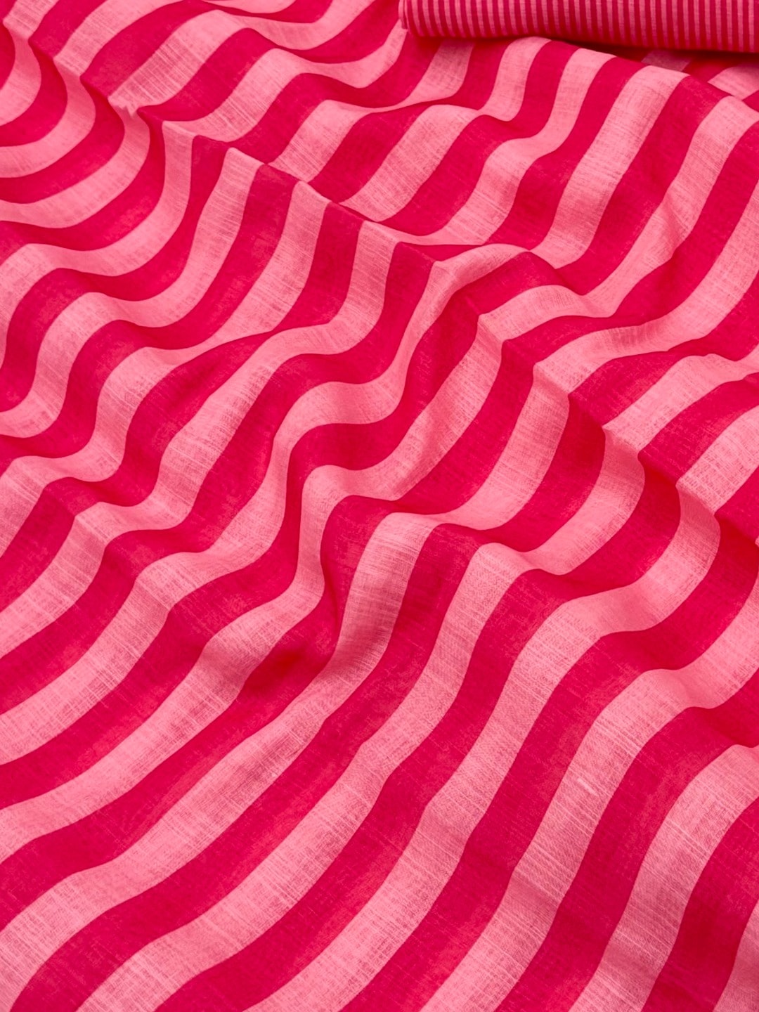 Peachmode Pink Striped Linen Saree With Zari Border - Image 4