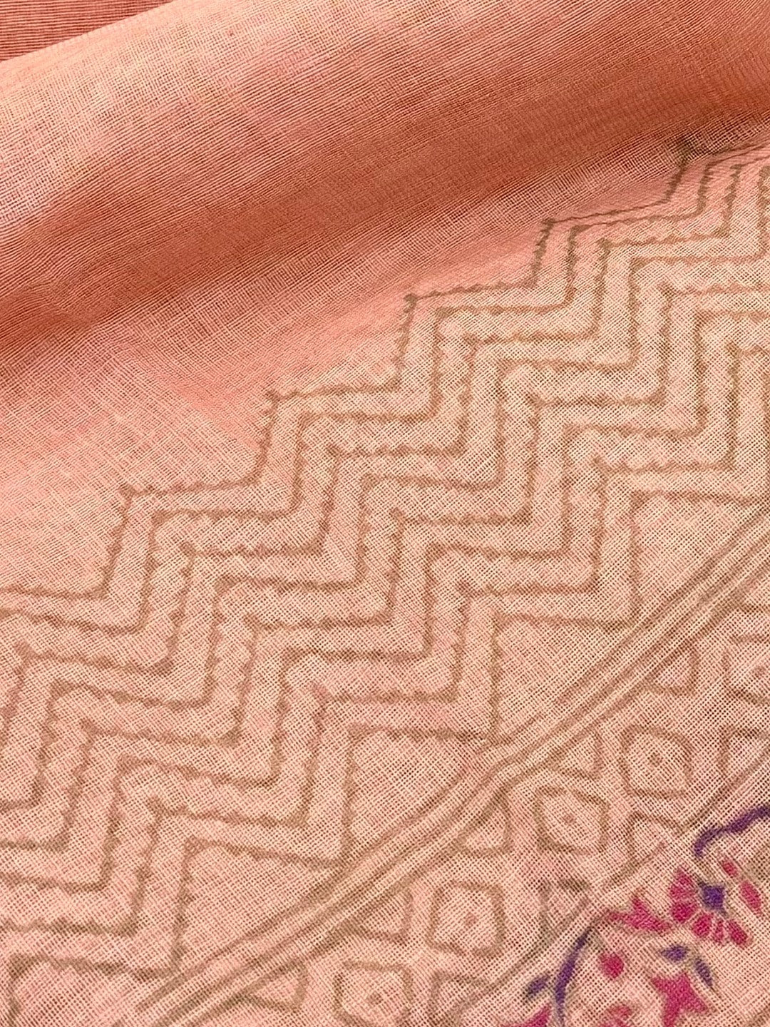 Peachmode Peach Printed Linen Saree With Zari Border - Image 6