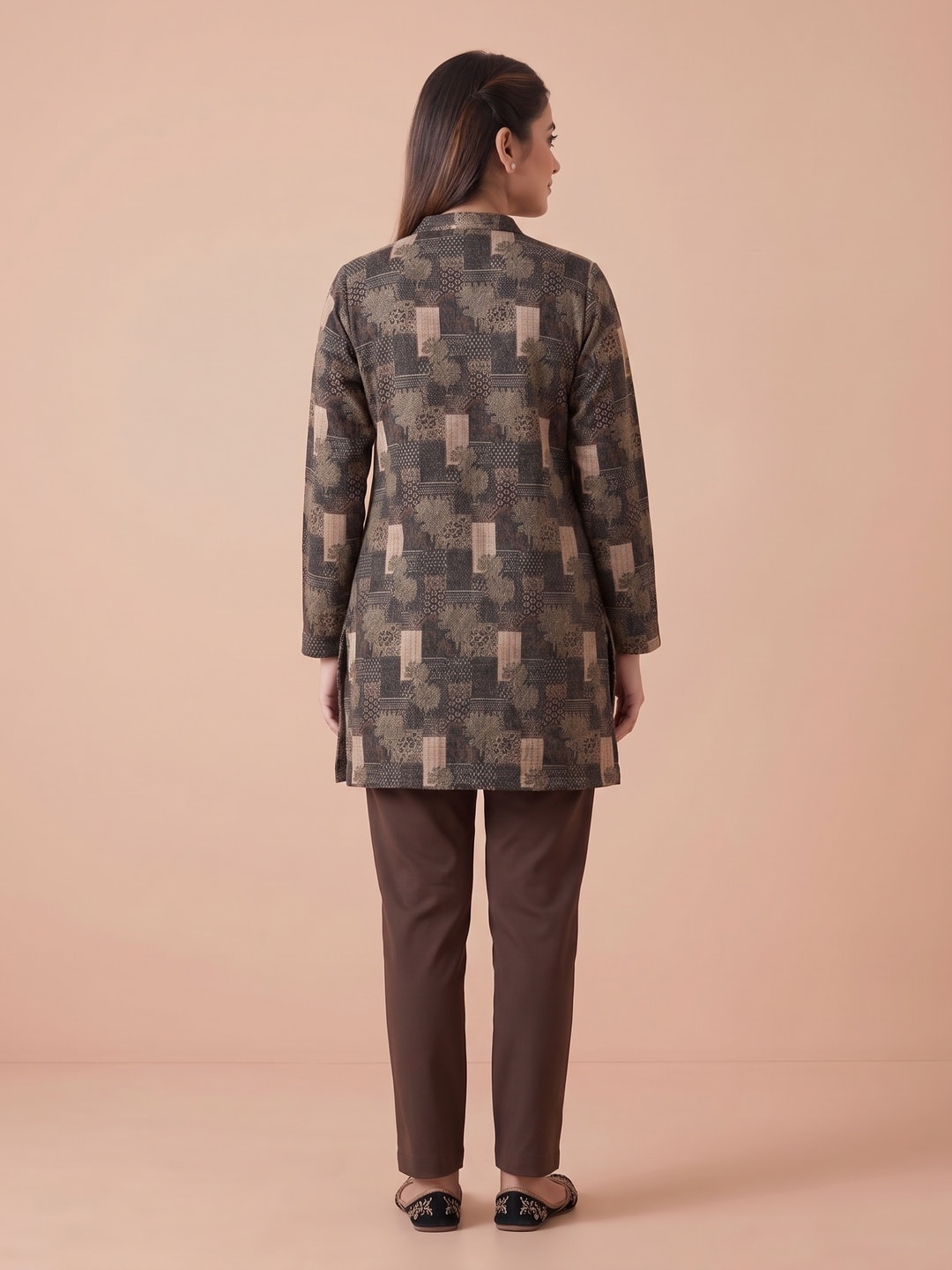 Peachmode Beige Woolen Floral Patchwork Printed Kurti - Image 4