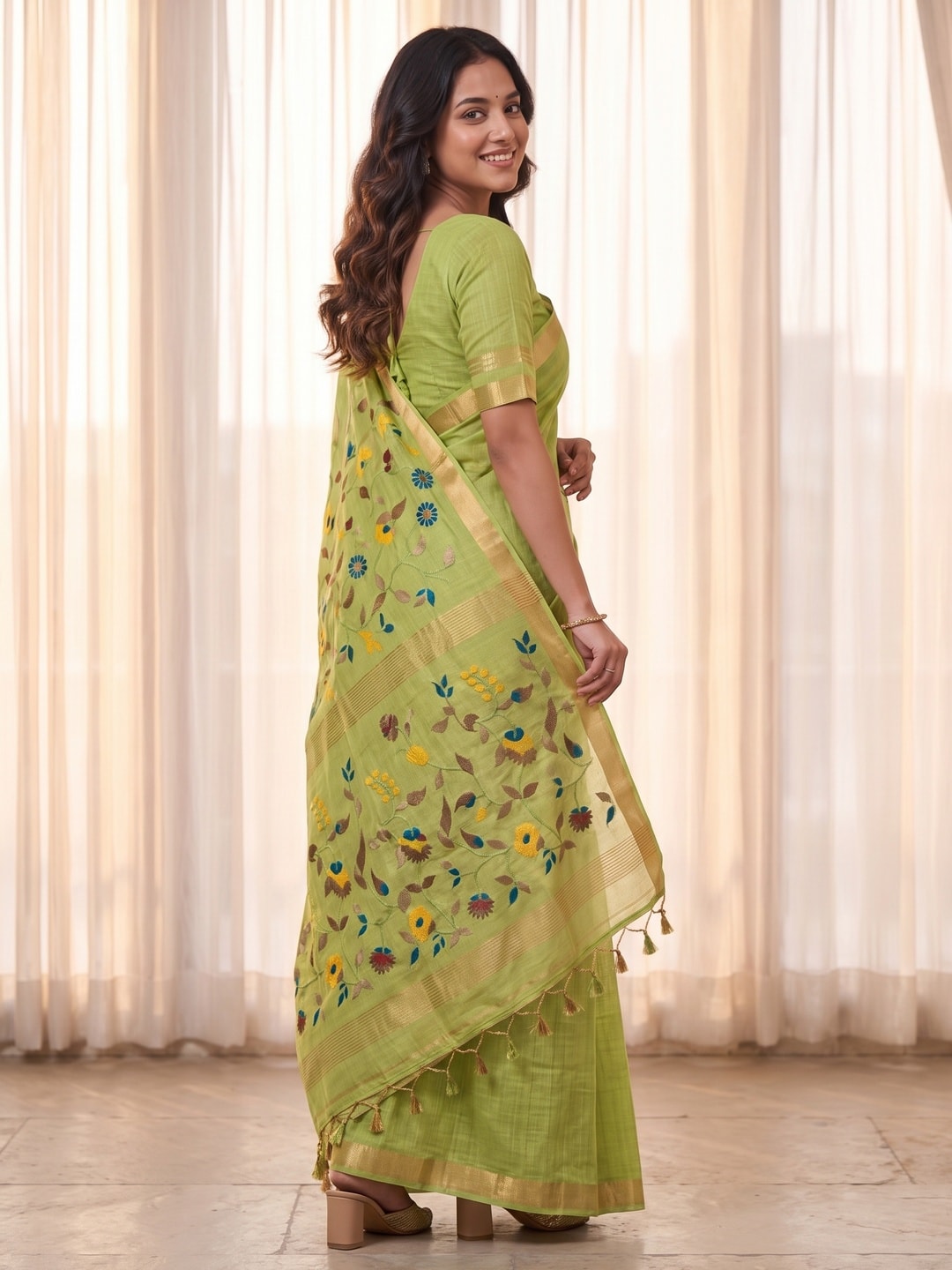Peachmode Lime Green Jamdani Silk Floral Woven Saree - Image 2