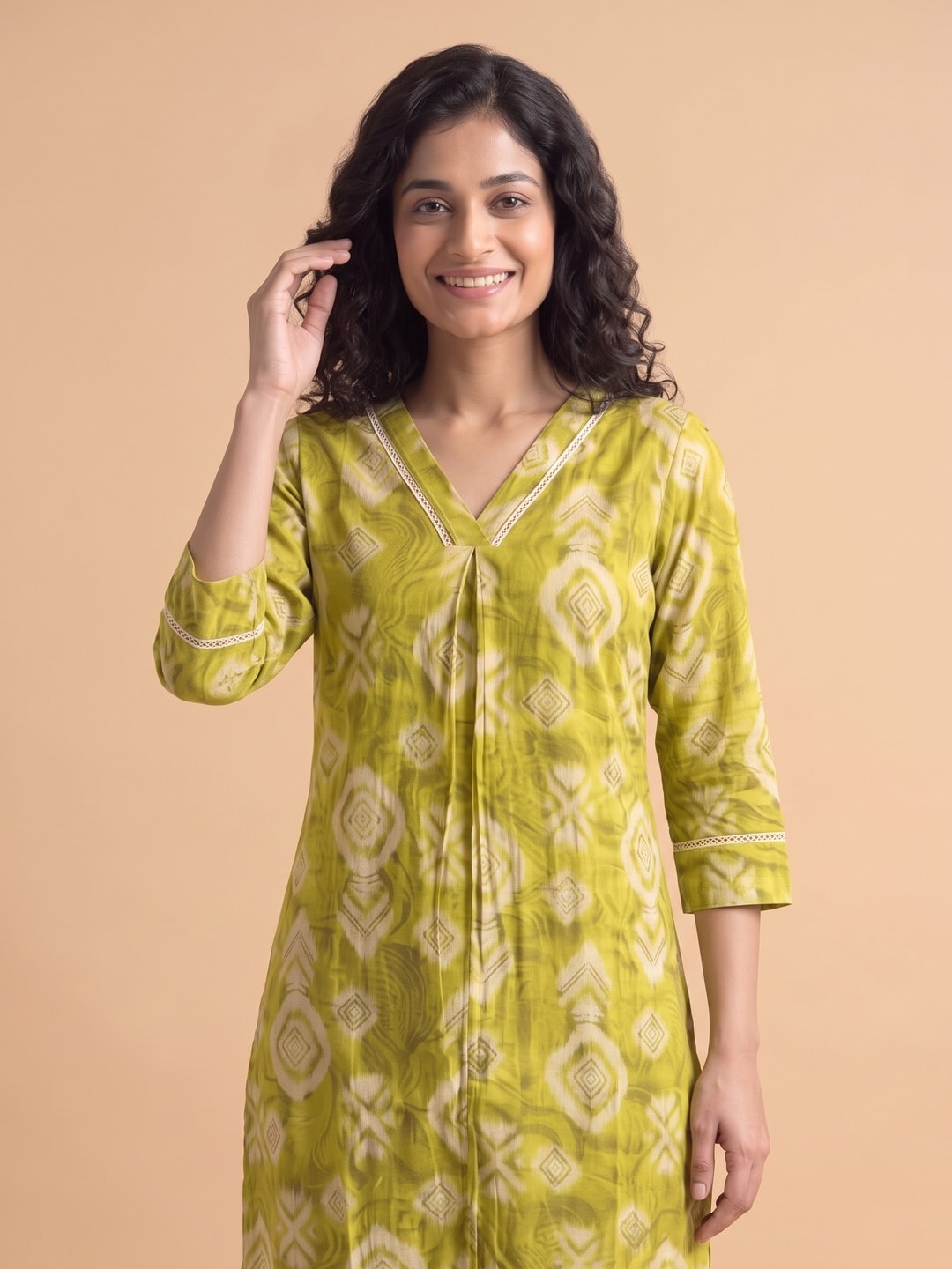 Green Viscose Blend Geometric Printed Kurti - Image 5
