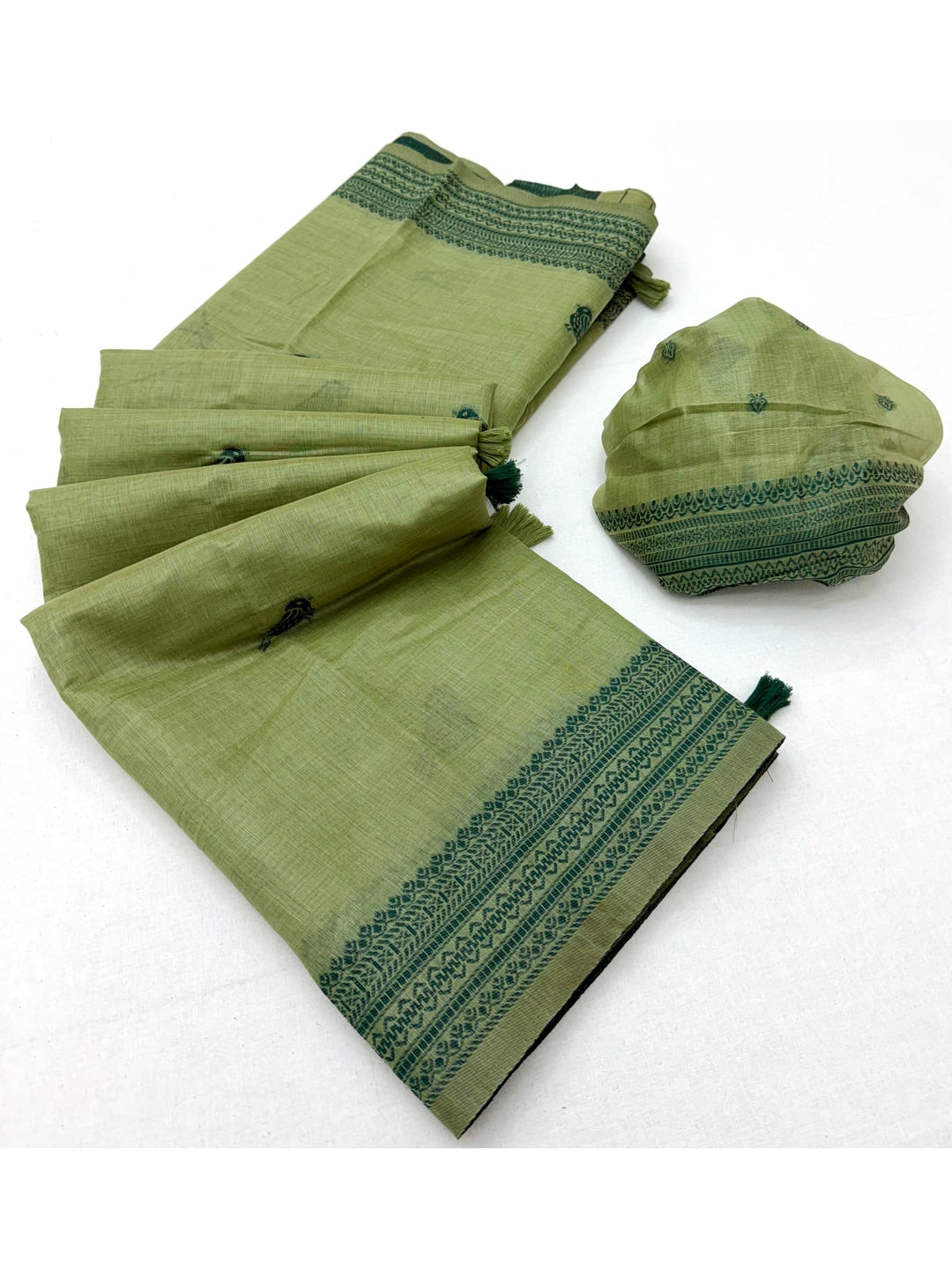 Peachmode Light Green Soft Cotton Saree With Jamdani Style Sparrow Weaving - Image 5