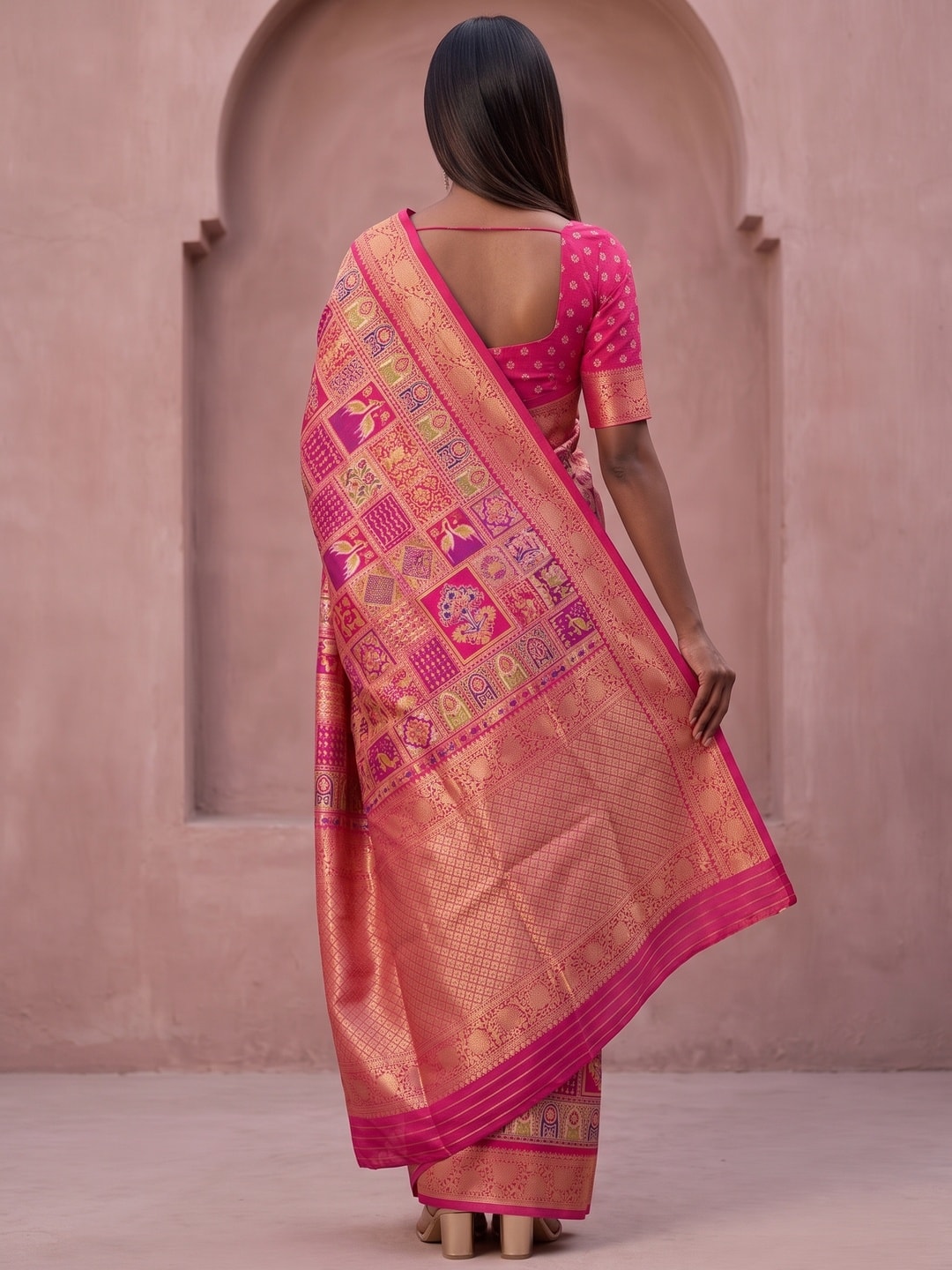 Peachmode Pink Benny Crepe Silk Saree With Position Print And Woven Jacquard Border - Image 2