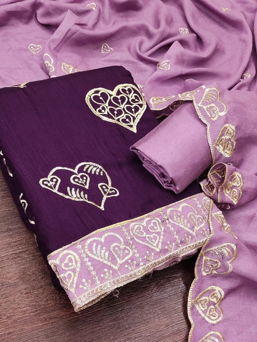 Peachmode Wine Vichitra Silk Unstitched Dress Material With Gold Heart Motif Sequence Work And Contrast Scalloped Dupatta - Image 4