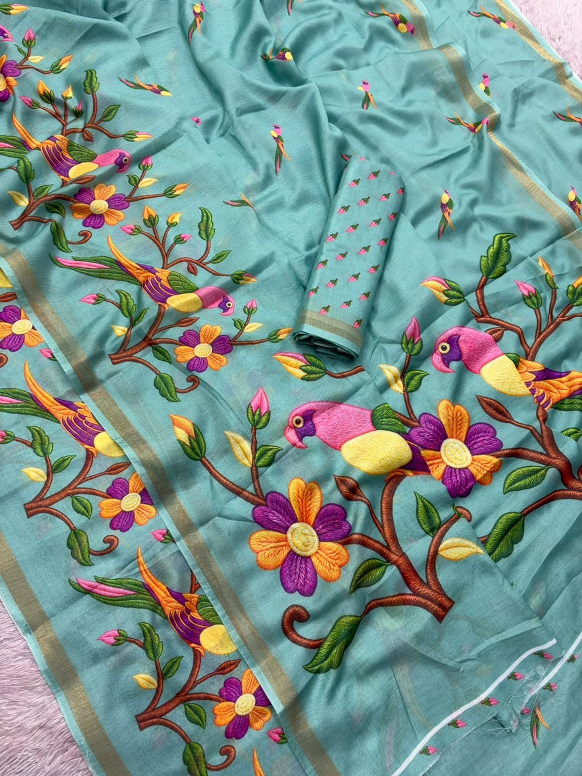 Peachmode Turquoise Parrot Digital Print Mul Cotton Saree - Image 4