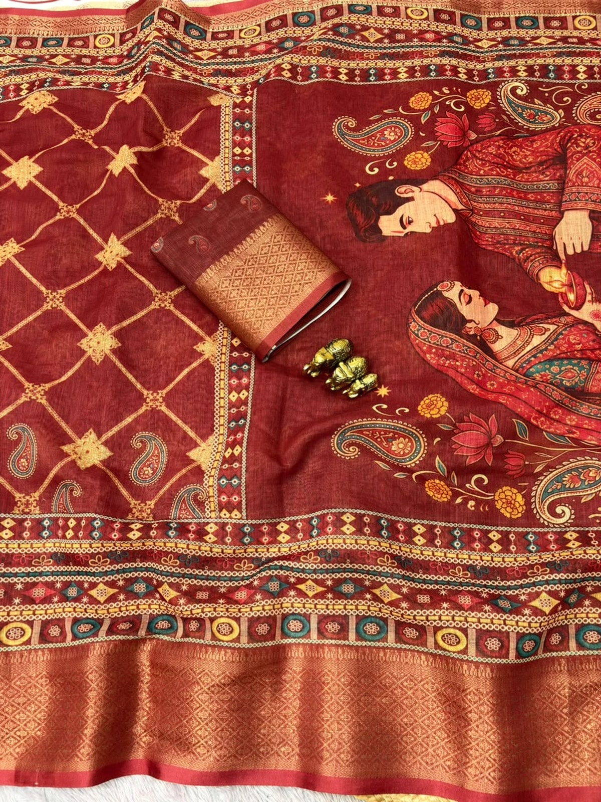 Peachmode Maroon Digital Kalamkari Diwali Print Linen Saree - Image 4