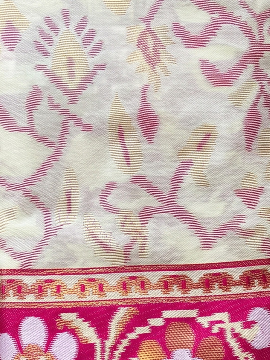Peachmode White Woven Border Silk Saree With Heavy Pallu - Image 4