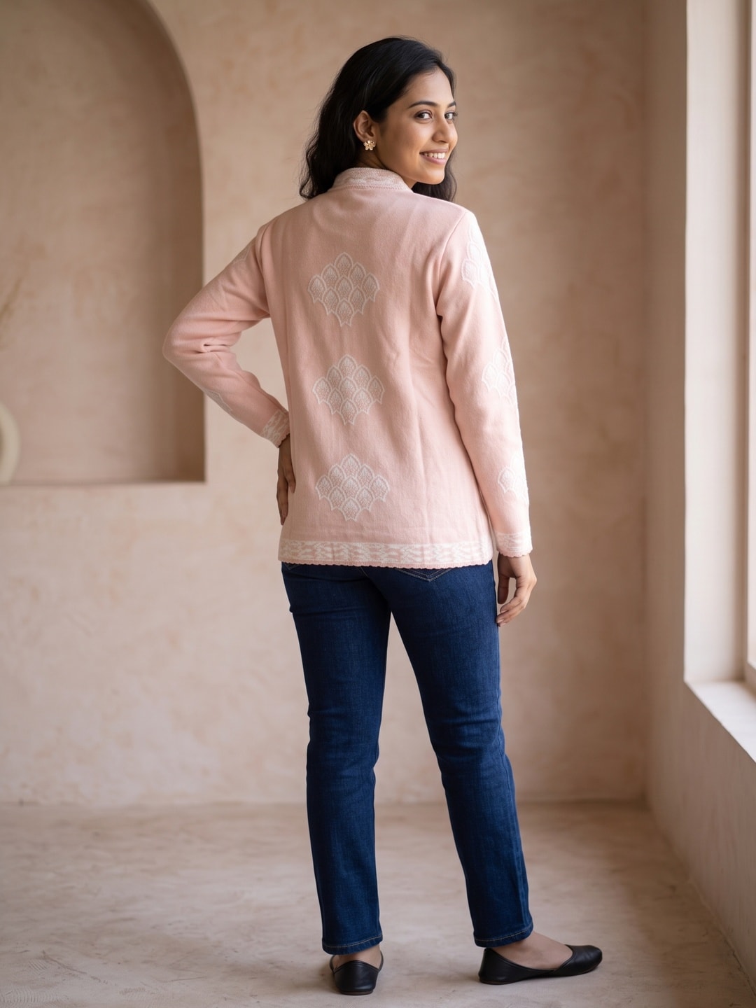 Peachmode Pink Scallop Jacquard Pearl Woolen Cardigan - Image 4