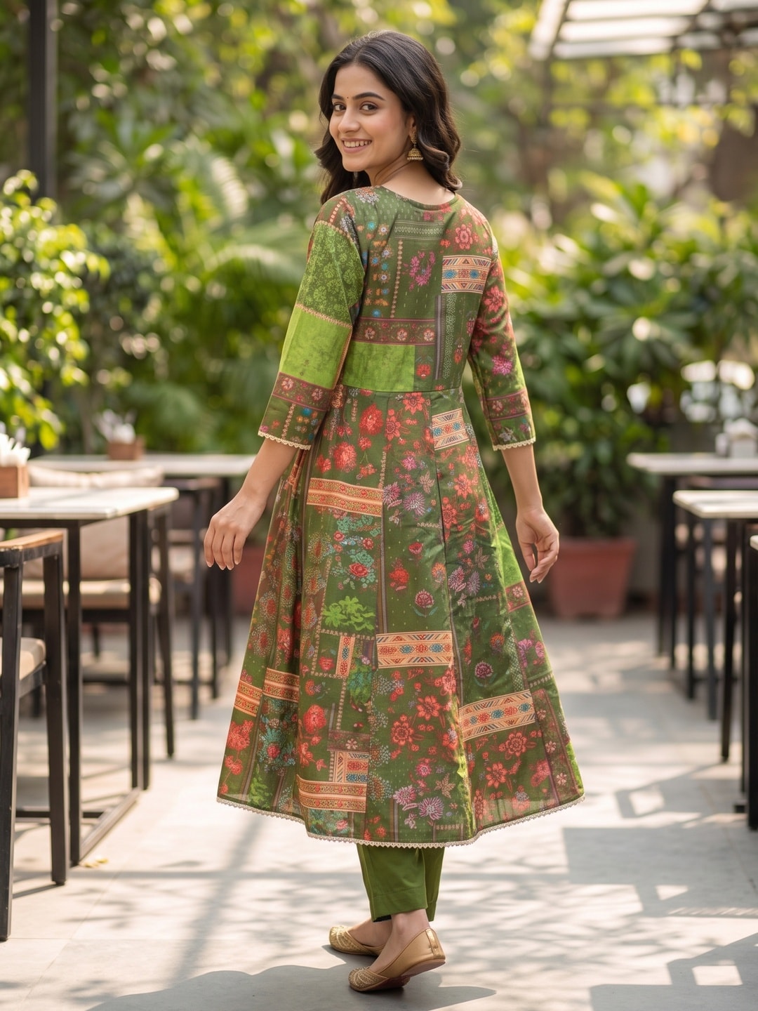 Peachmode Mehndi Green Silk Blend Floral Printed Embroidered Anarkali Salwar Suit - Image 4