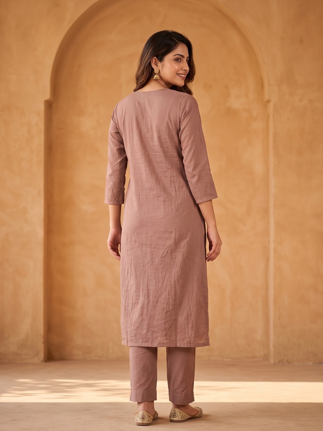 Peachmode Muslin Embroidered Yoke Salwar Suit With Floral Print Dupatta - Image 4