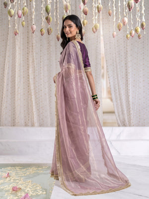 Peachmode Mauve Tissue Organza Saree With Gold Fringe Lace Border - Image 2