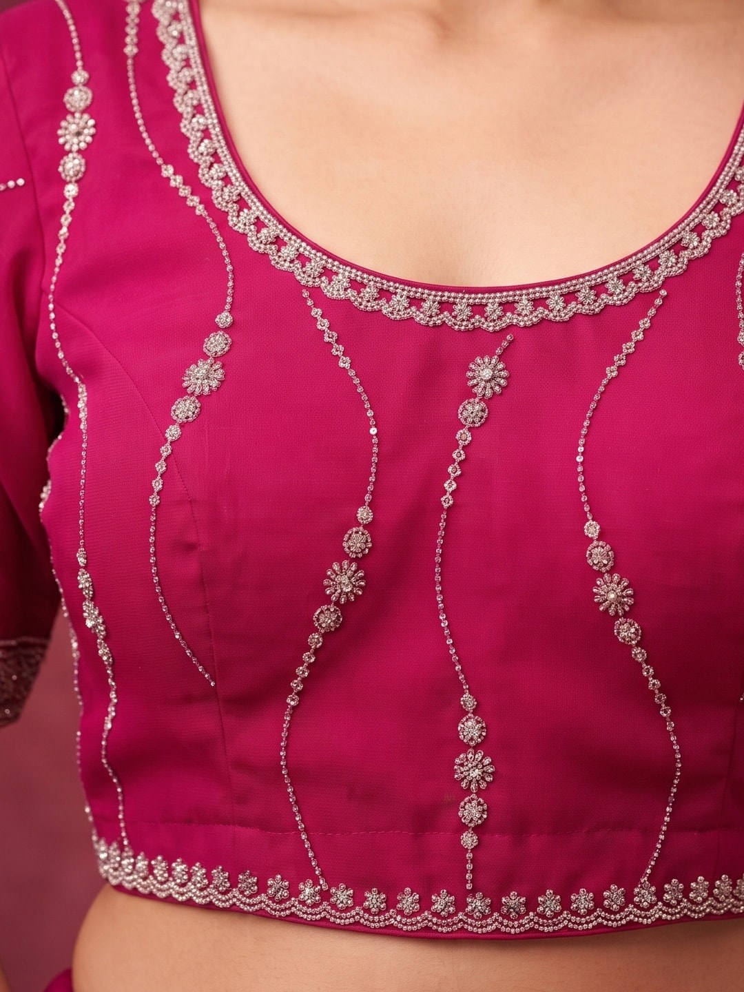 Peachmode Rani Pink Georgette Saree With Circle Thread Embroidery And Embroidered Border - Image 5