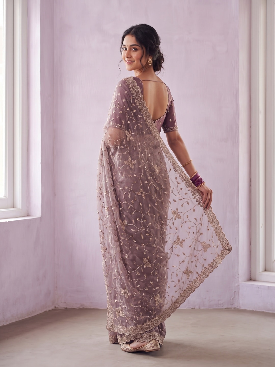 Peachmode Mauve Net Saree With Floral Thread And Sequin Embroidery And Scalloped Border - Image 2