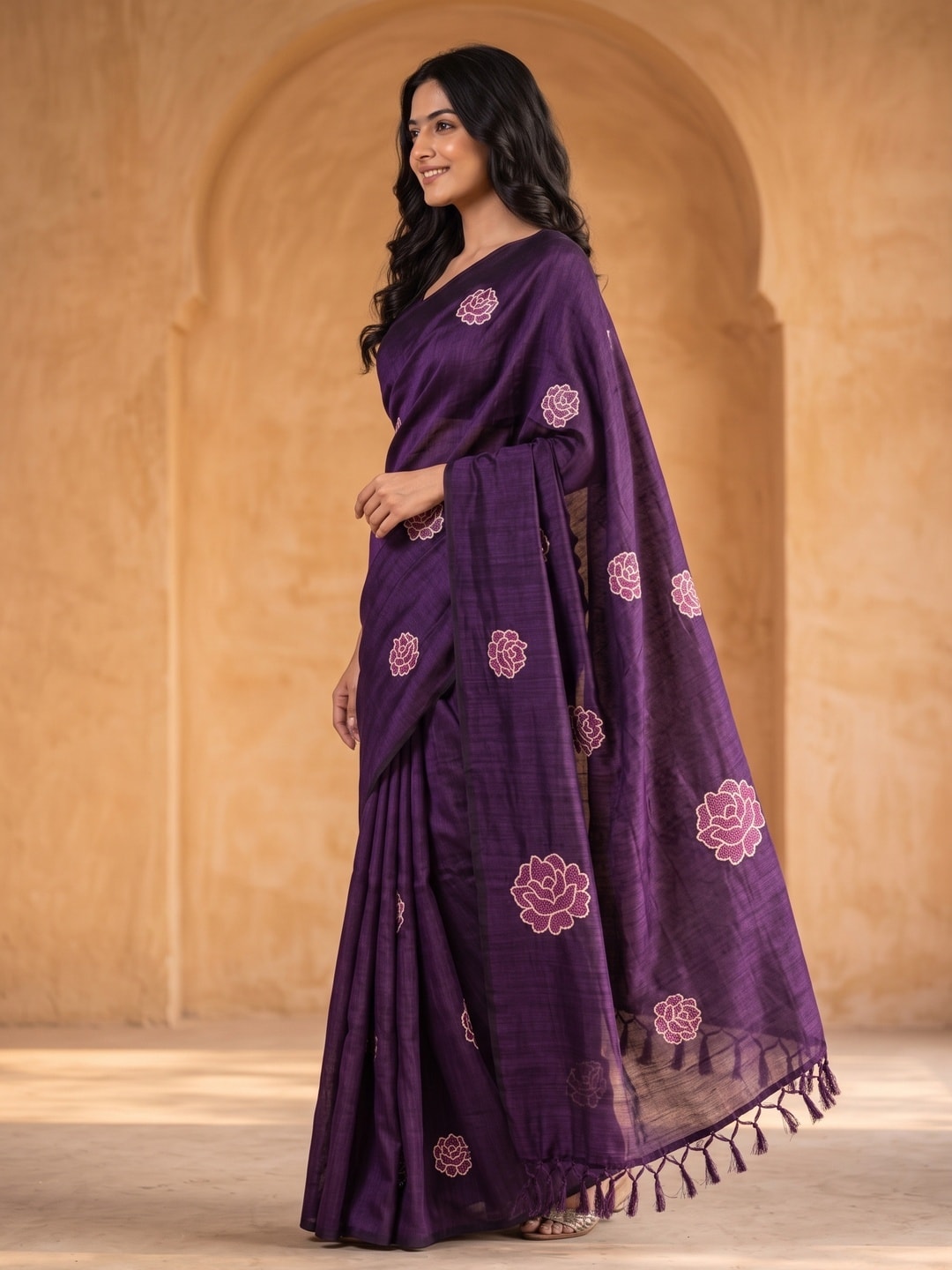 Peachmode Violet Rose Embroidered Vichitra Silk Saree - Image 2