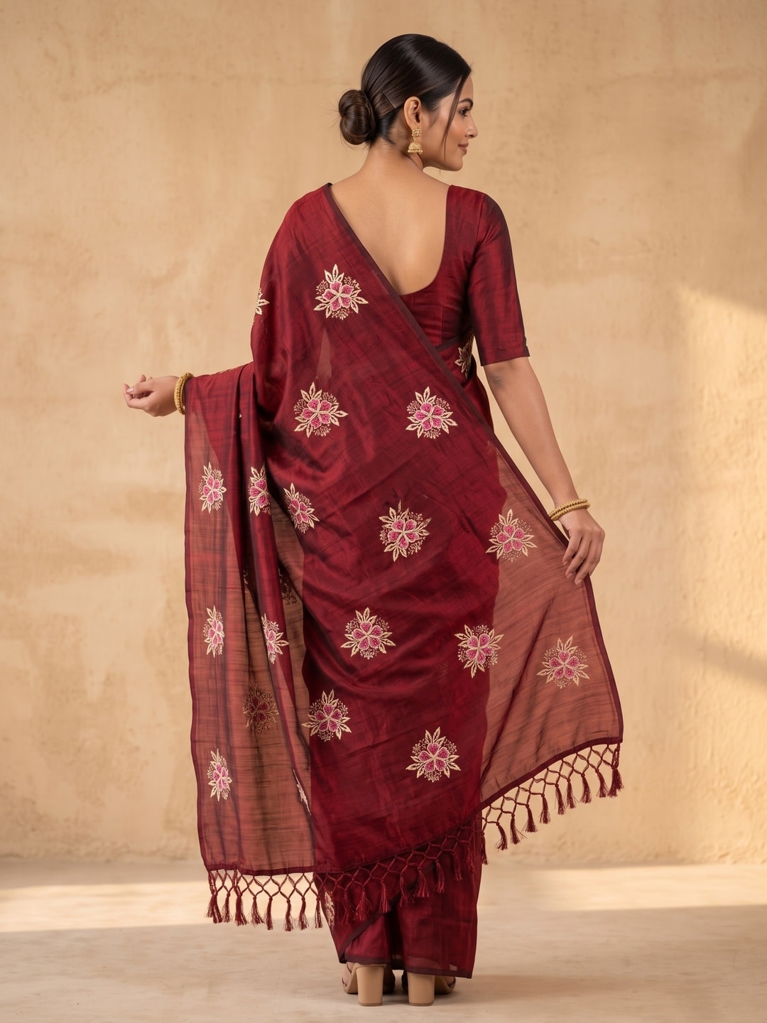 Peachmode Maroon Floral Embroidered Vichitra Silk Saree - Image 4