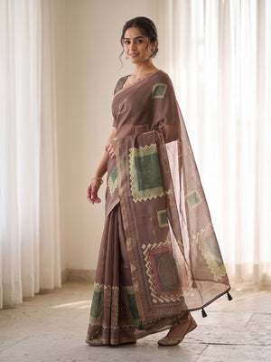 Peachmode Chikoo Kota Doria Digital Print Zari Check Cotton Saree With Square Motifs - Image 2