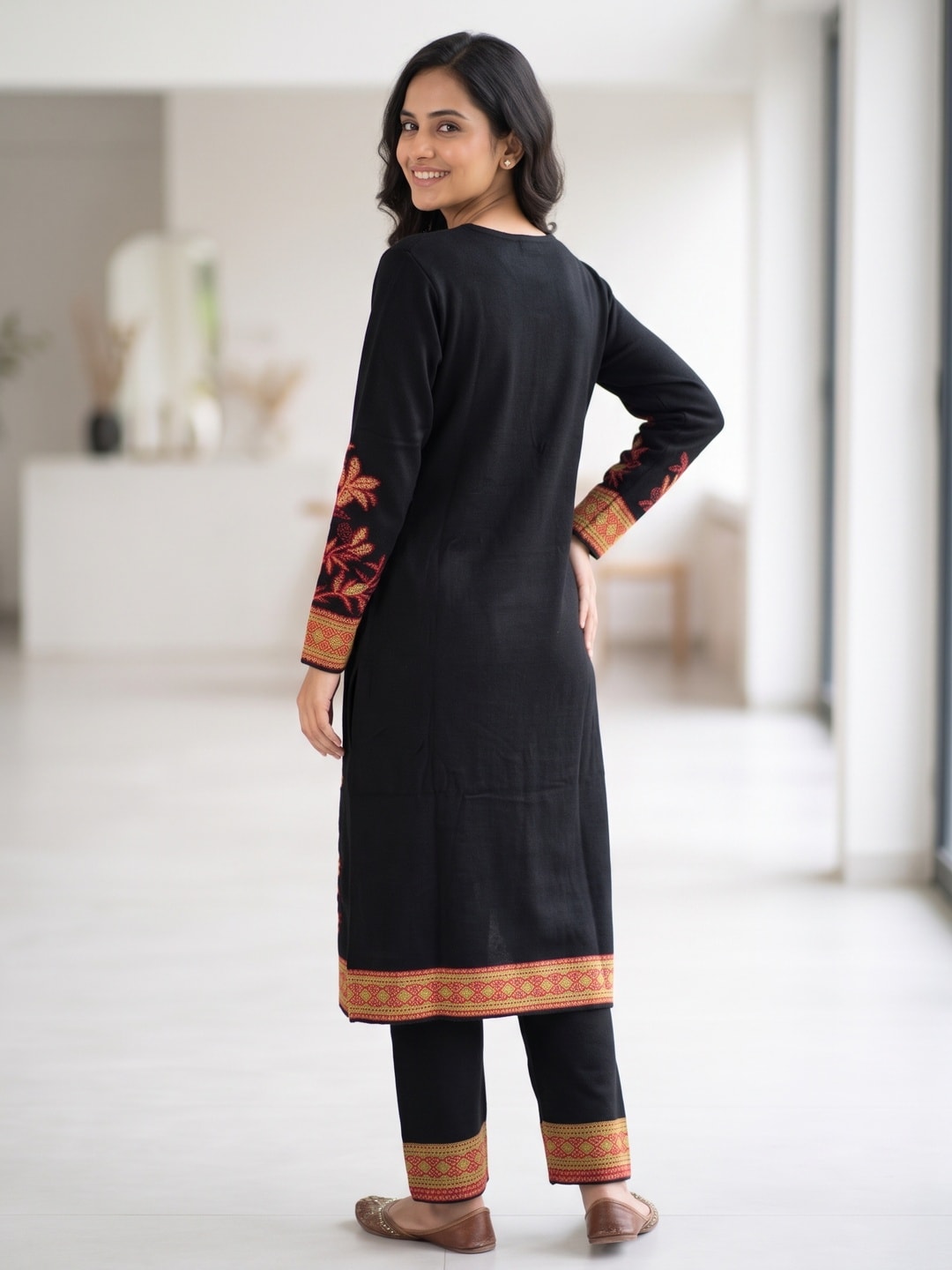 Peachmode Black Woolen Floral Embroidered V-Neck Salwar Suit with Dupatta - Image 4