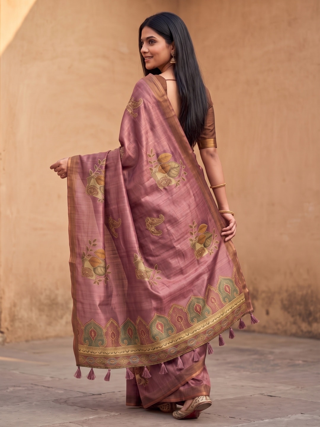 Peachmode Mauve Fruit Patch Erode Silk Digital Print Saree With Aari Work And Tassels - Image 4