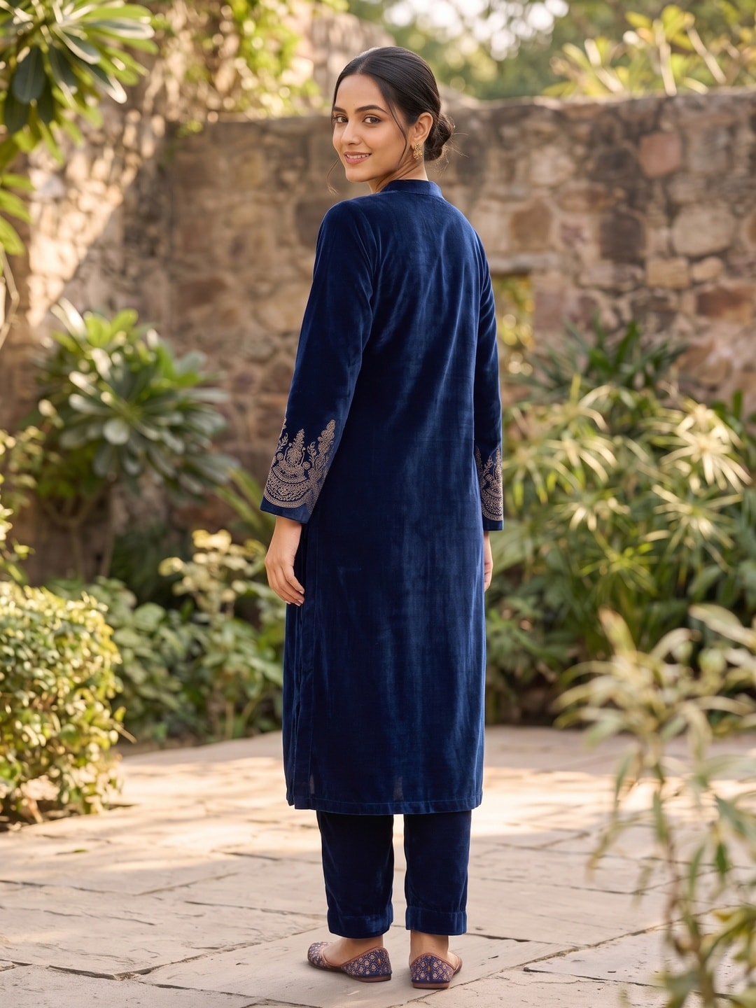 Peachmode Navy Blue Velvet Salwar Suit with Dupatta - Image 4