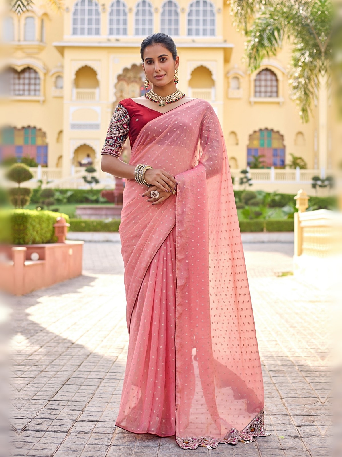 Peachmode Coral Bhutti Georgette Saree With Heavy Embroidered Scalloped Border - Image 2