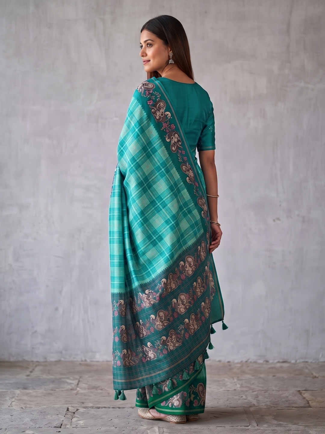Peachmode Sea Green Kalamkari Peacock Border Check Tussar Saree With Tassels - Image 2
