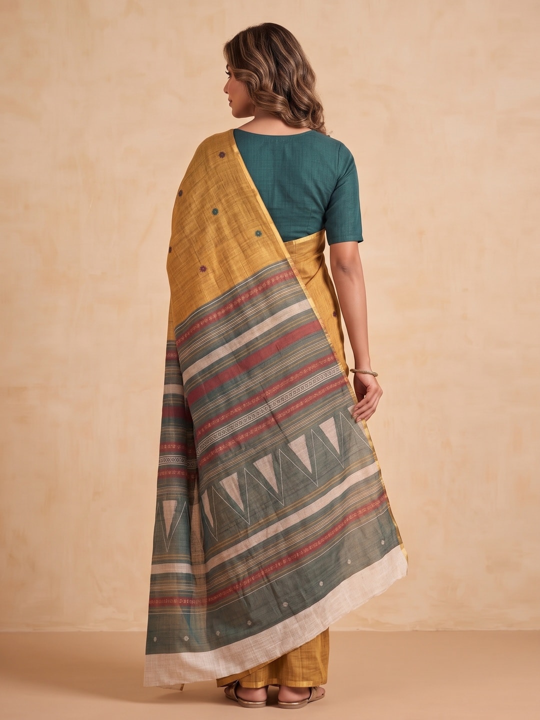 Peachmode Gold Pure Linen Weave Saree With Chennur Cotton Print And Thread Mirror Work With Tassels - Image 2