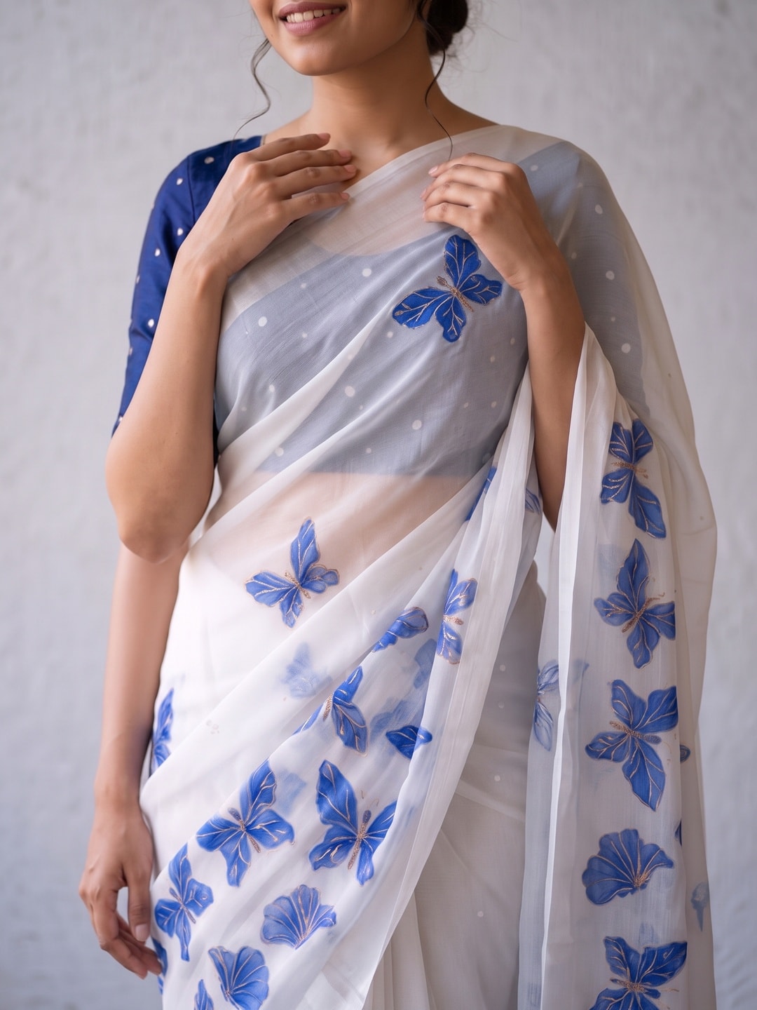 Peachmode White & Royal Blue Fine Viscose Georgette Saree With Fancy Butterfly Foil Print And Pure Silk Handwork Blouse - Image 5