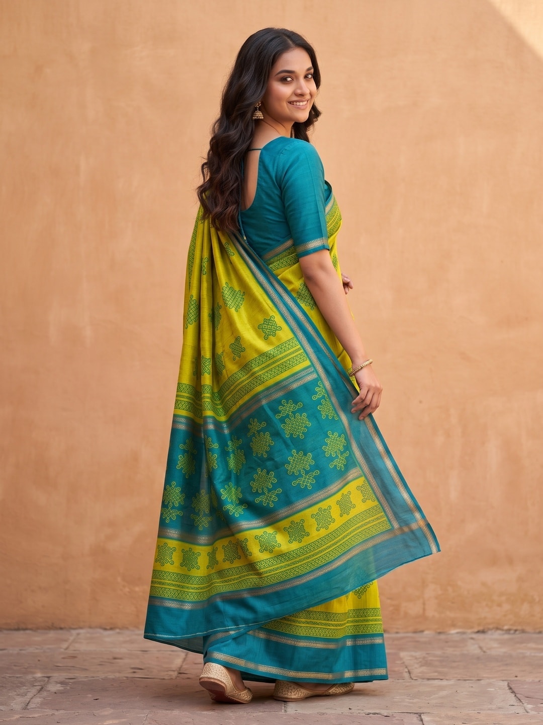 Peachmode Lime Green Tussar Silk Saree With Kashmiri Kolam Print, Rich Pallu And Contrast Gadwal Border - Image 2