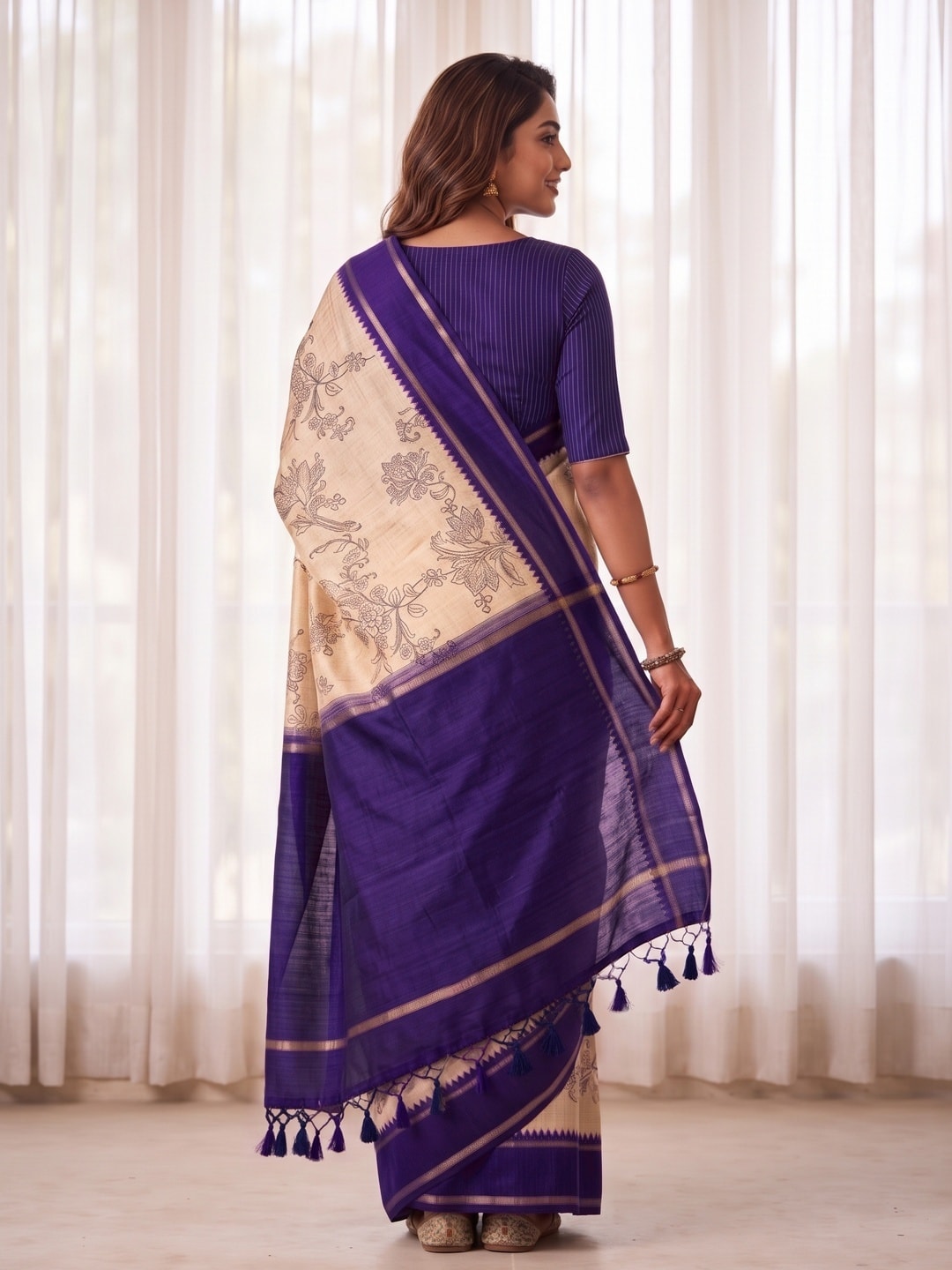 Peachmode Purple Floral Vine Print Tussar Saree With Contrast Bentex Border And Tassels - Image 2