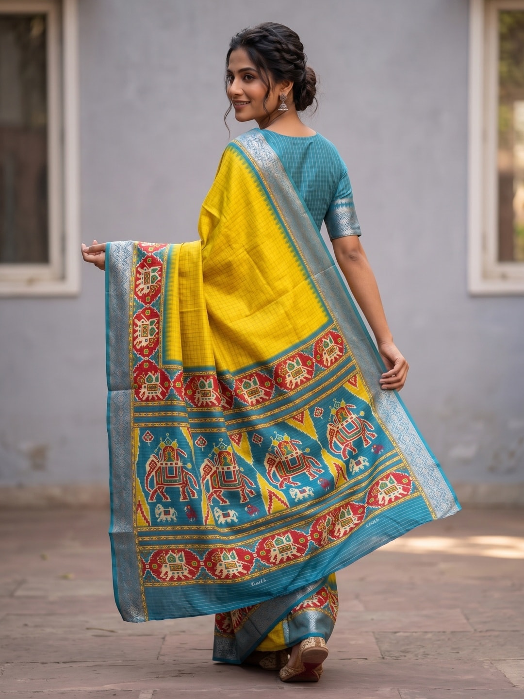 Peachmode Yellow Pure Dola Silk Saree With Bentex Chex Jacquard And Digital Print Elephant Pallu - Image 2