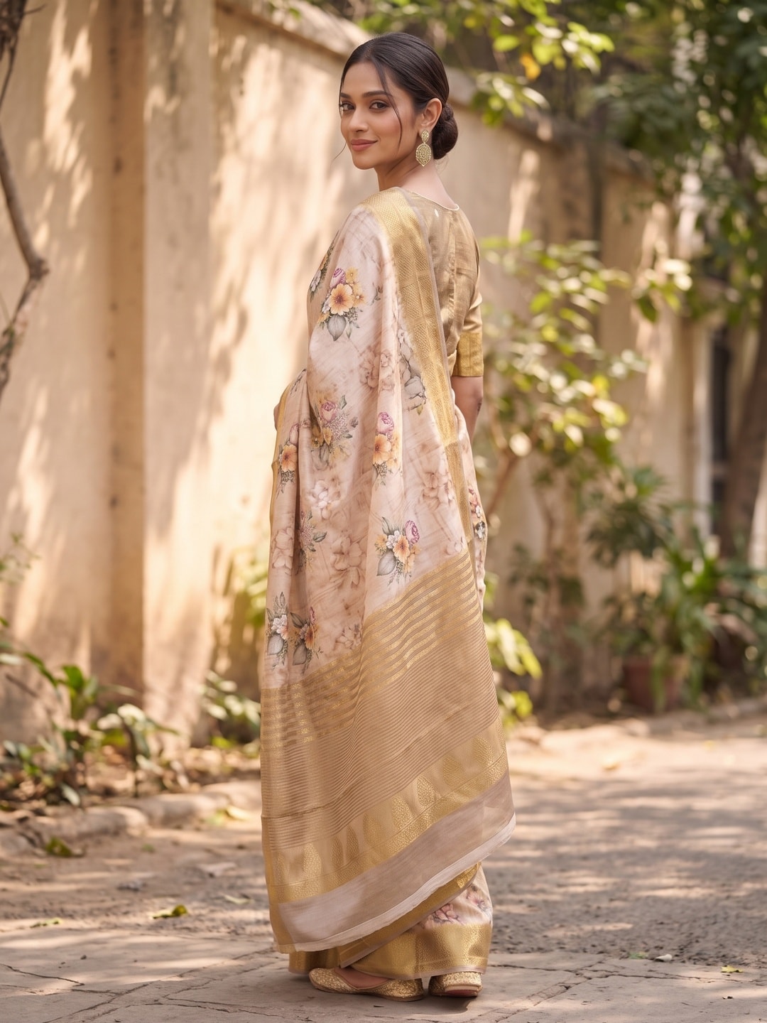 Peachmode Cream Pure Katan Silk Saree With Jacquard Weaving Pallu And Digital Floral Print - Image 2